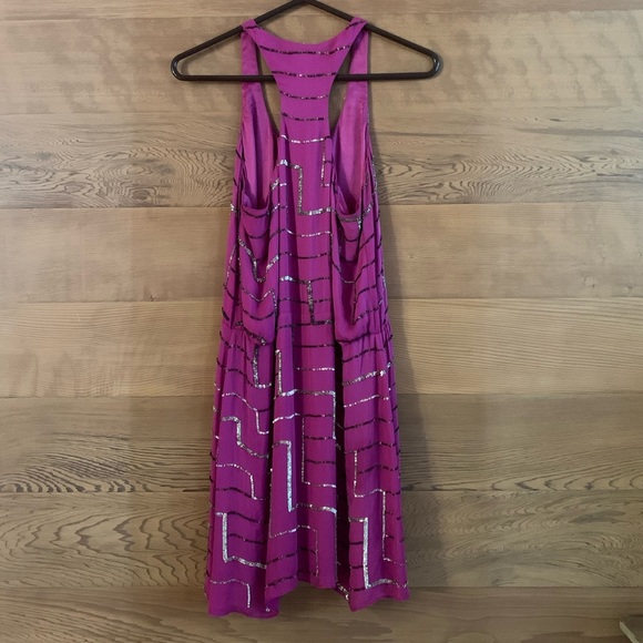 Parker sequined party dress in fuchsia pink size large - Picture 3 of 3